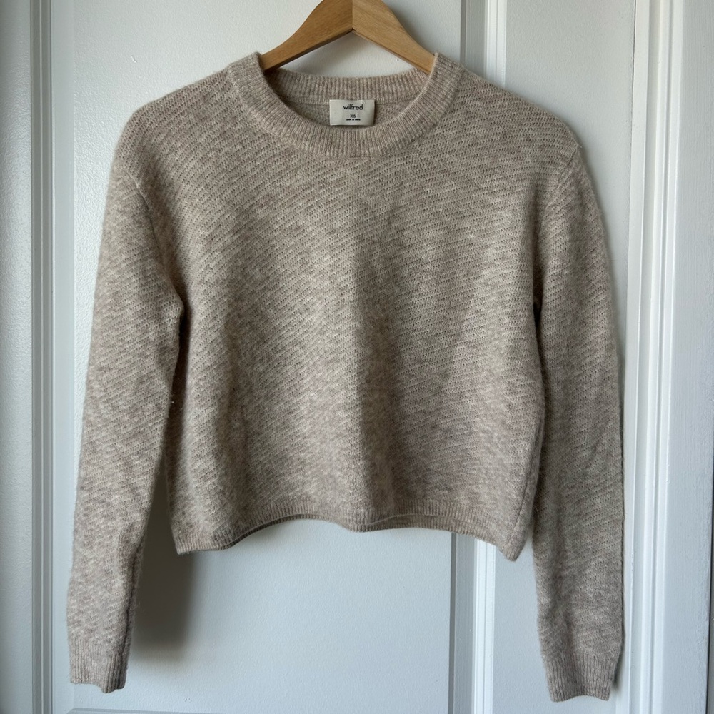 Wilfred Aubri Cropped Sweater Sz XXS - Picture 1 of 5